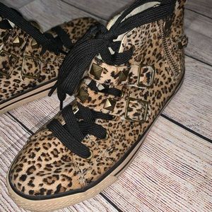 Cheetah print high tops size 6